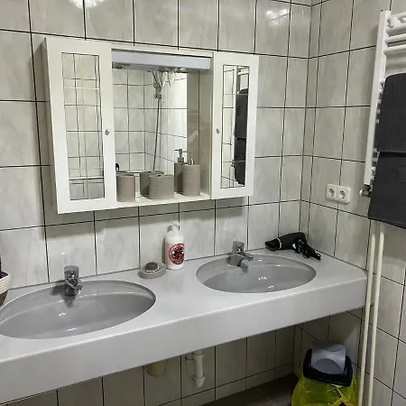 Διαμέρισμα Sandys Im Gruenen Niederdorf (Bruck-Murzzuschla)